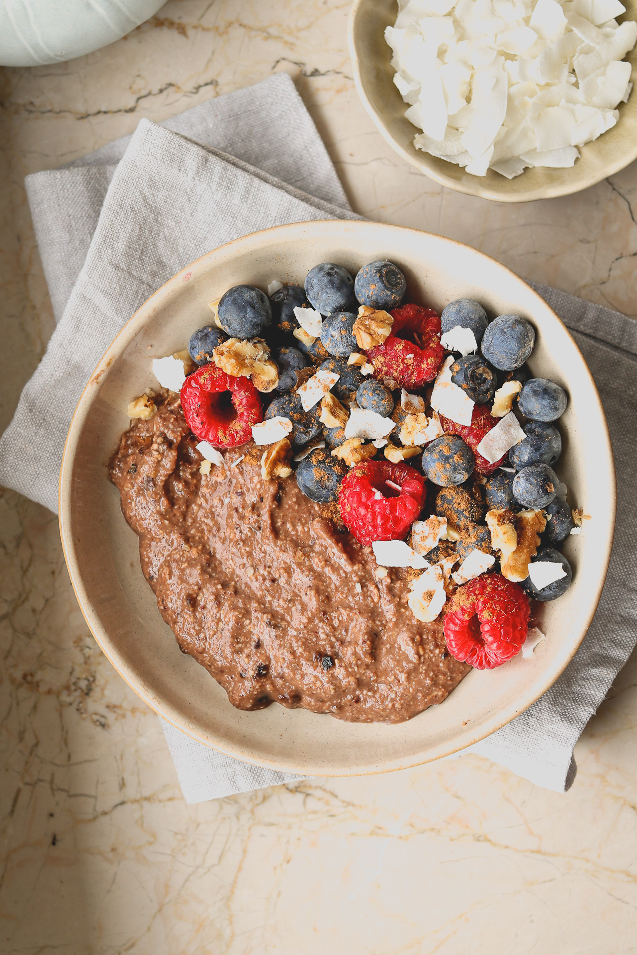 Frühstückspudding mit Antioxidans-Topping
