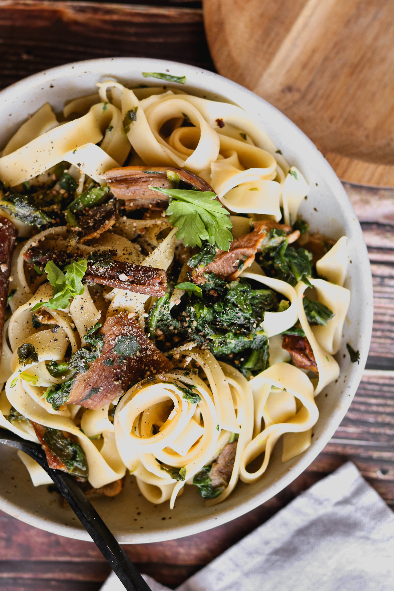 Fettuccine mit gesunder Rahmsoße und Steinpilzen