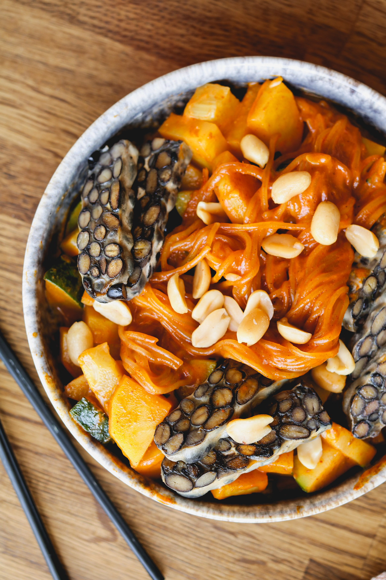 Massaman-Curry-Nudeln